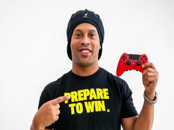 Роналдиньо планирует начать киберспортивную карьеру