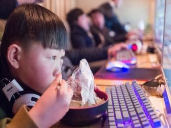 В Китае решили ввести комендантский час для геймеров