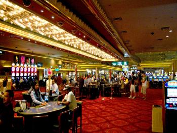 Эксперты подсчитали, сколько прибыли приносил бюджету Украины игорный бизнес до запрета