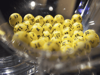 Повышение выручки от лотерей компенсирует спад в остальных отраслях игорного бизнеса