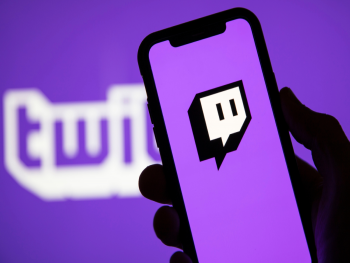 Каналы покерных стримеров на Twitch могут оказаться под угрозой