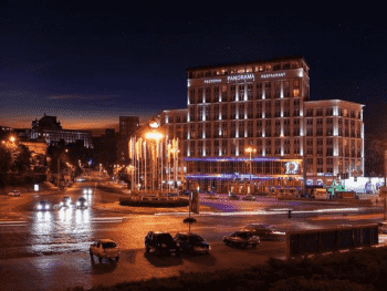 Российский игорный магнат купил гостиницу "Днепр"