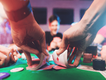 Кто выиграет, а кто проиграет от легализации игорного бизнеса