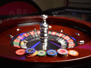 Рассмотрение законопроекта № 2285-д во втором чтении продолжается: комментарии Игоря Макиевского