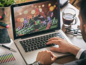 Власти Китая заблокировали TripAdvisor из-за борьбы с азартными играми