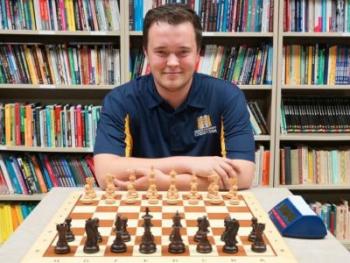 В Украине прошел первый шахматно-покерный турнир