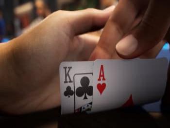 Видавець відеоігор анонсував свою нову розробку - покерну гру-симулятор