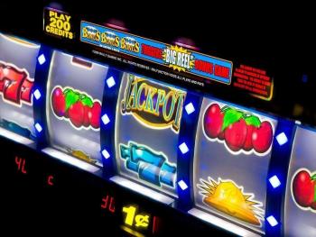 Власти Северной Ирландии начали публичные слушания по регулированию азартных игр