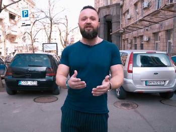 «Возмущают сплетни о людях, которые «решают вопросики», - видеообращение Ивана Рудого