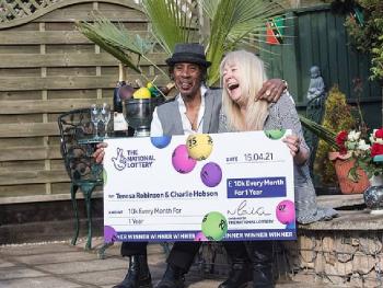 Медсестра ковидного отделения выиграла в лотерею