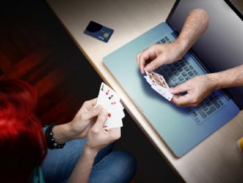 Девушка проиграла 1 миллион фунтов стерлингов в онлайн-казино