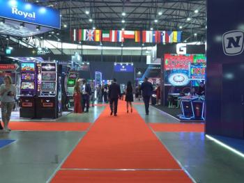 Джекпоти з вусів Зіброва, виправдані очікування і емоційна конференція: перший день виставки «Геймінг Індустрія»