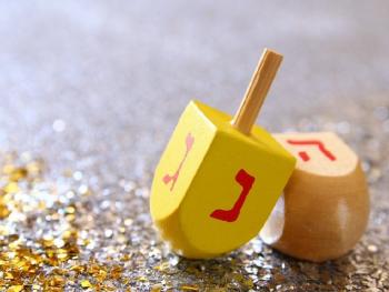 Крестики-нолики против курицы: самые странные игры казино по всему миру