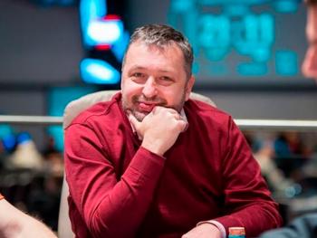 Рука допомоги: зірки покеру для України 