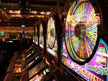 Доигрались: игорные зоны россии жалуются на недостаток посетителей