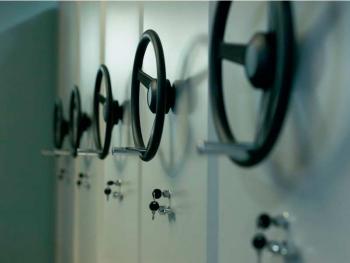 Слідчий генпрокуратури Киргизстану програв $740 тис. речдоків