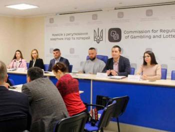 Стало відомо, скільки заробляють члени КРАІЛ