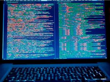 В уряді пояснили, чому досі не запустили ДСОМ