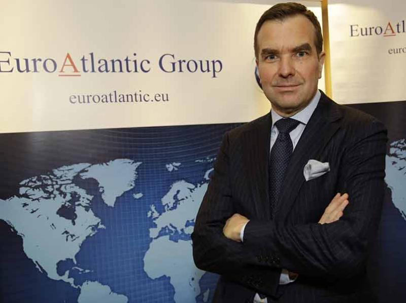 Арнульф Дамерау